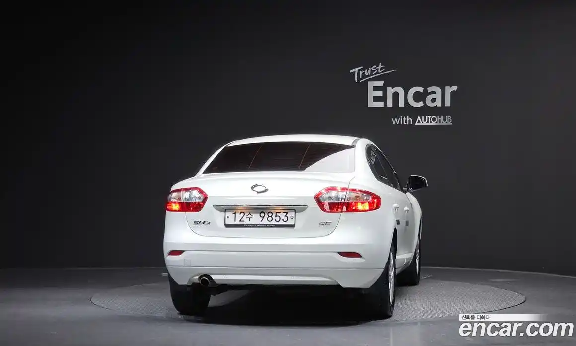 Renault SM3 2014 1.6 Автомат в Москве № 183808, фото 10