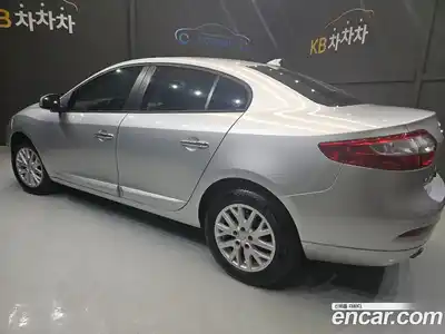 Renault SM3 2014 1.6 Автомат в Москве № 186318, миниатюра 3
