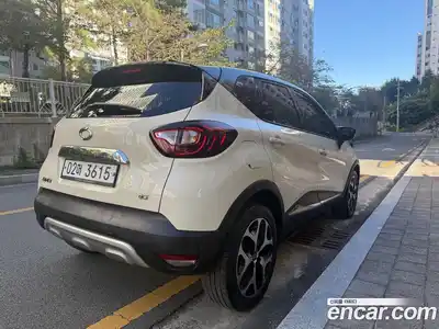 Renault QM3 2018 1.5 Автомат в Москве № 186595, миниатюра 2