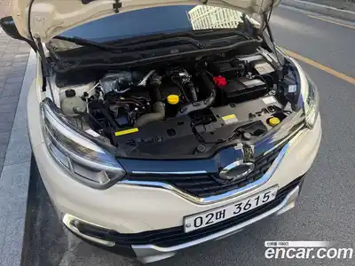 Renault QM3 2018 1.5 Автомат в Москве № 186595, миниатюра 6