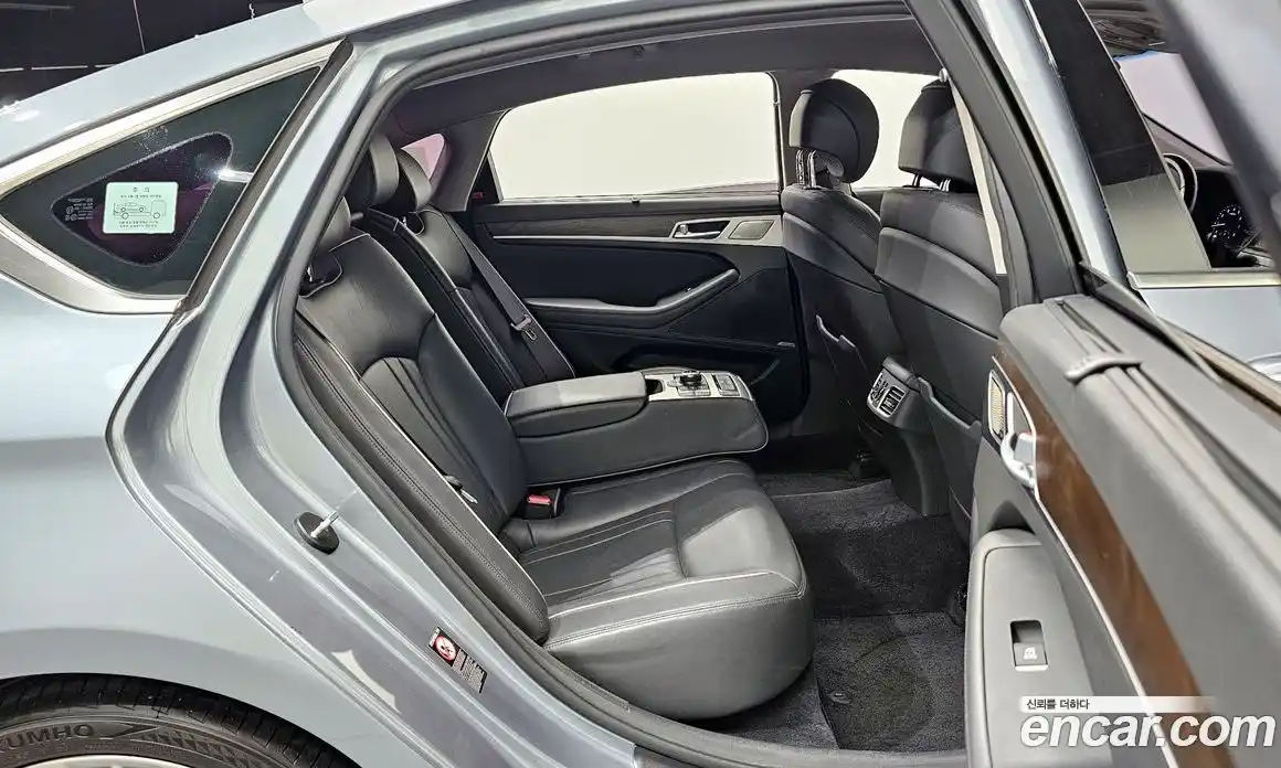 Genesis G80 2017 3.3 Автомат в Москве № 18693, фото 5