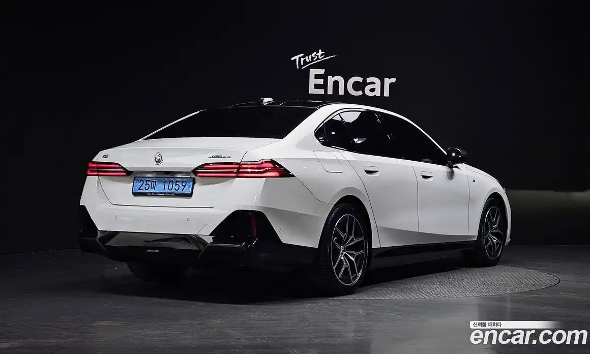 BMW i5 2025 0.2 Автомат в Москве № 187059, фото 3