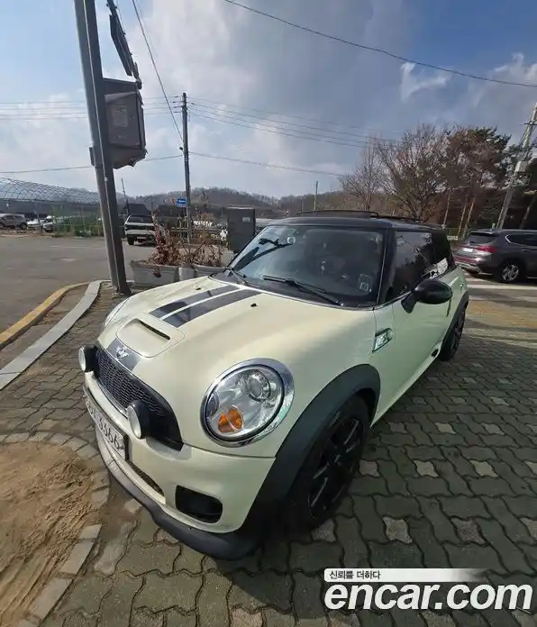 Mini Cooper 2010 1.6 Автомат в Москве № 188716, фото 11