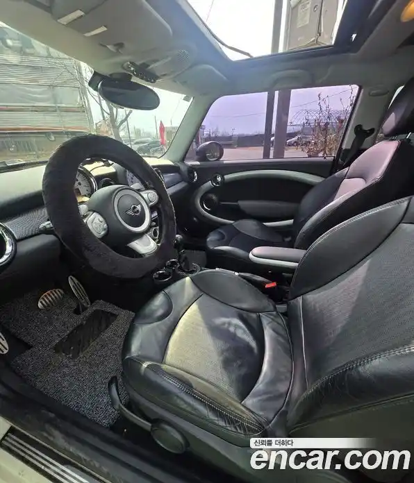 Mini Cooper 2010 1.6 Автомат в Москве № 188716, фото 9