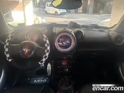 Mini Countryman, 2012