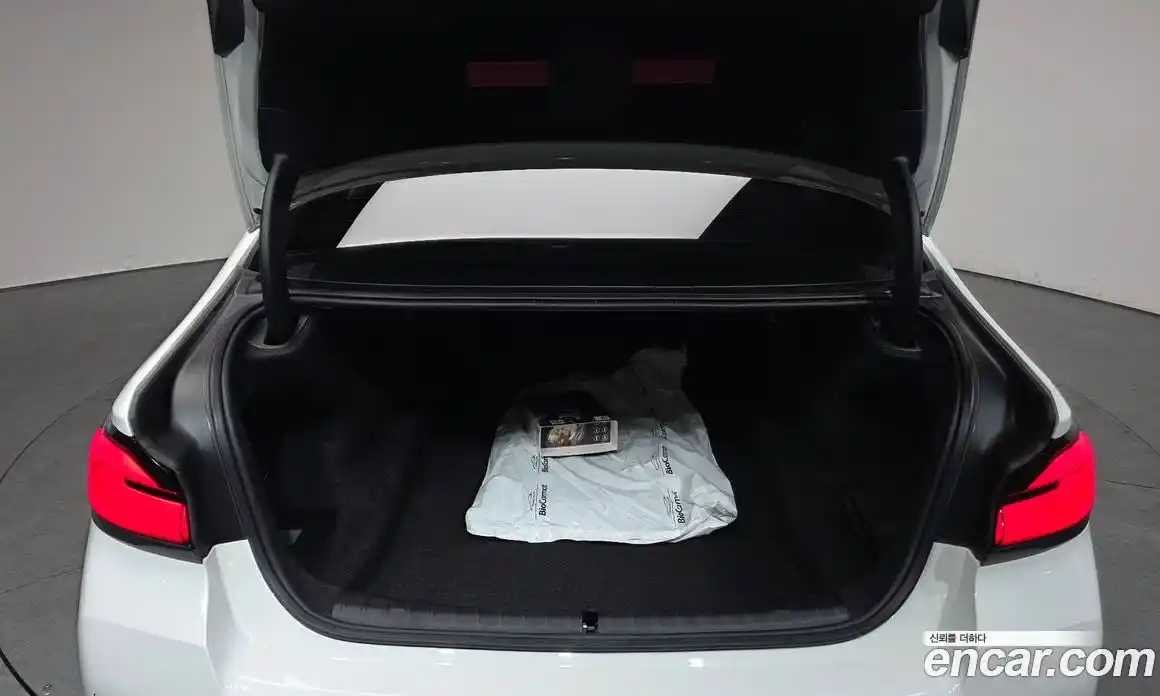 BMW 5-Series 2022 2.0 Автомат в Москве № 191190, фото 20