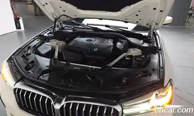 BMW 5-Series 2022 2.0 Автомат в Москве № 191190, миниатюра 4