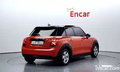 Mini Cooper, 2019