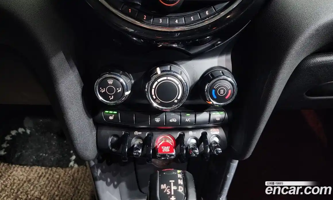 Mini Cooper 2019 1.5 Автомат в Москве № 192082, фото 20