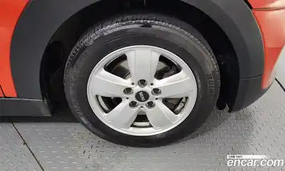 Mini Cooper 2019 1.5 Автомат в Москве № 192082, миниатюра 5