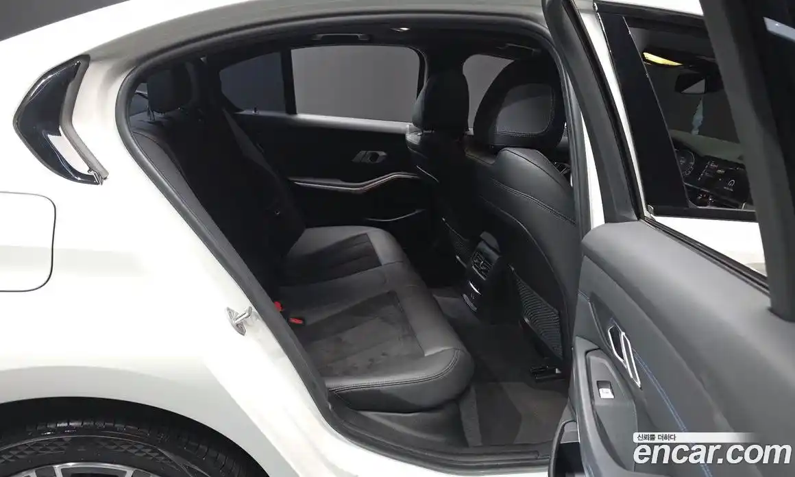 BMW 3-Series 2022 2.0 Автомат в Москве № 192214, фото 8