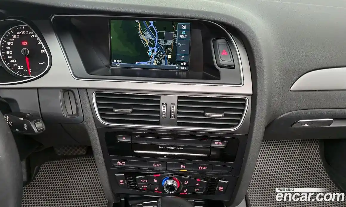 Audi A4 2013 2.0 Автомат в Москве № 193033, фото 10