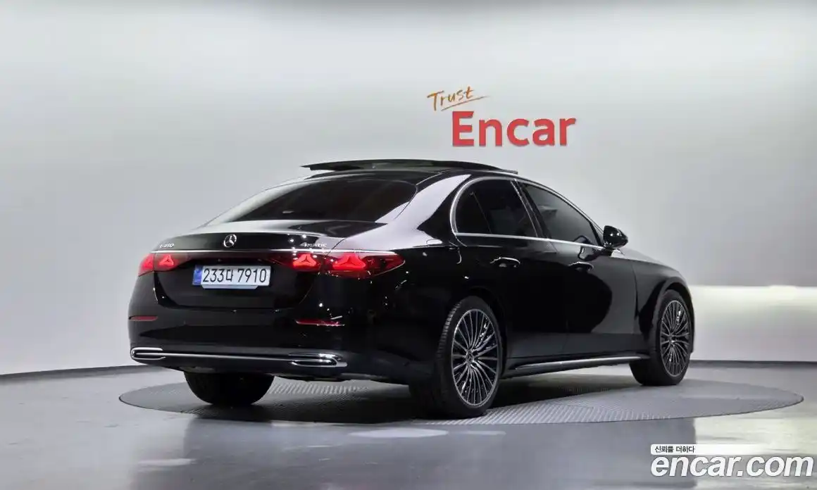 Mercedes-Benz E-Class 2025 3.0 Автомат в Москве № 193664, фото 5