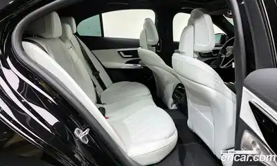 Mercedes-Benz E-Class 2025 3.0 Автомат в Москве № 193664, миниатюра 6