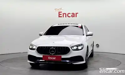 Mercedes-Benz E-Class 2021 2.0 Автомат в Москве № 194418, миниатюра 12