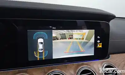 Mercedes-Benz E-Class 2021 2.0 Автомат в Москве № 195211, миниатюра 7