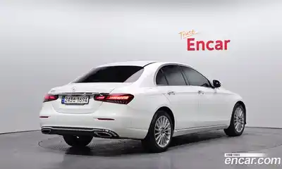 Mercedes-Benz E-Class 2021 2.0 Автомат в Москве № 195211, миниатюра 8