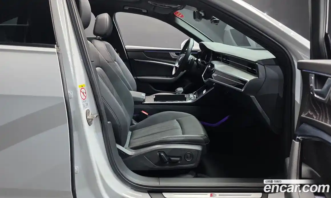 Audi A6 2023 2.0 Автомат в Москве № 196085, фото 10