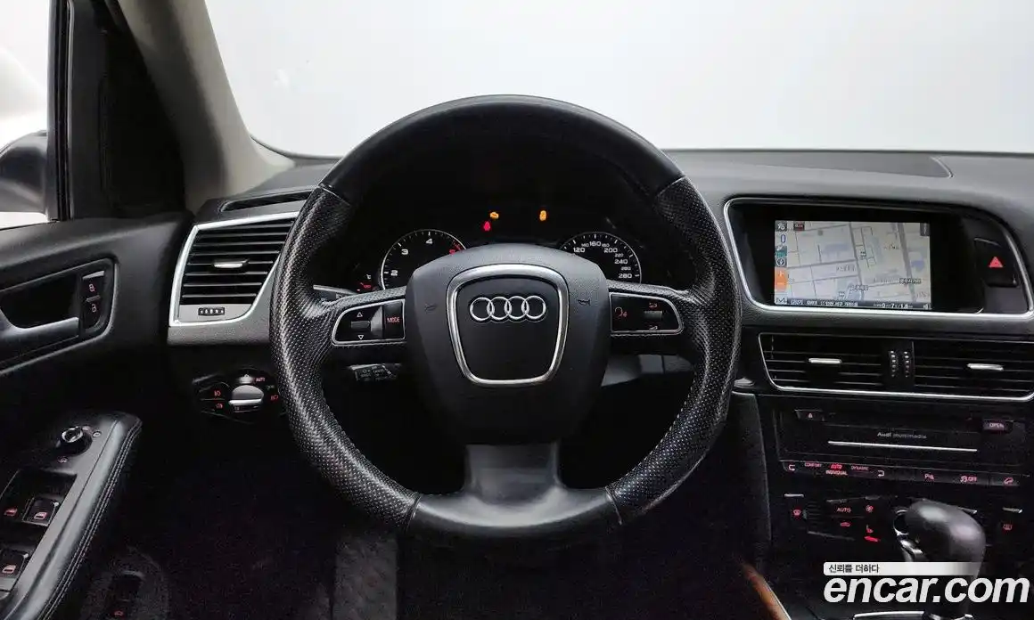 Audi Q5 2012 2.0 Автомат в Москве № 196661, фото 8