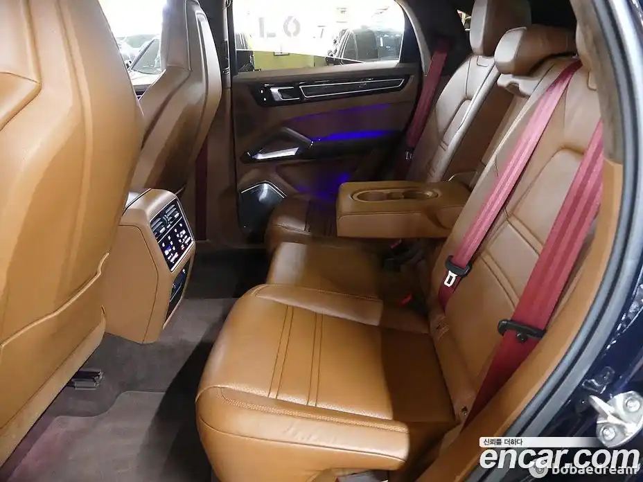 Porsche Cayenne 2021 4.0 Автомат в Москве № 197932, фото 18