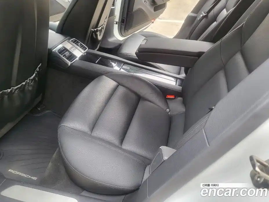 Porsche Panamera 2013 3.6 Автомат в Москве № 197996, фото 10