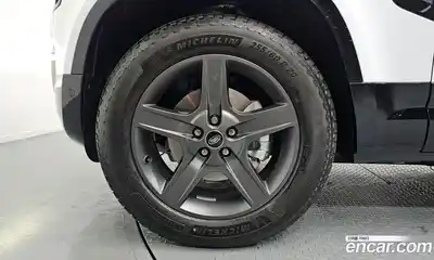 Land Rover Defender 2025 2.0 Автомат в Москве № 198033, миниатюра 11