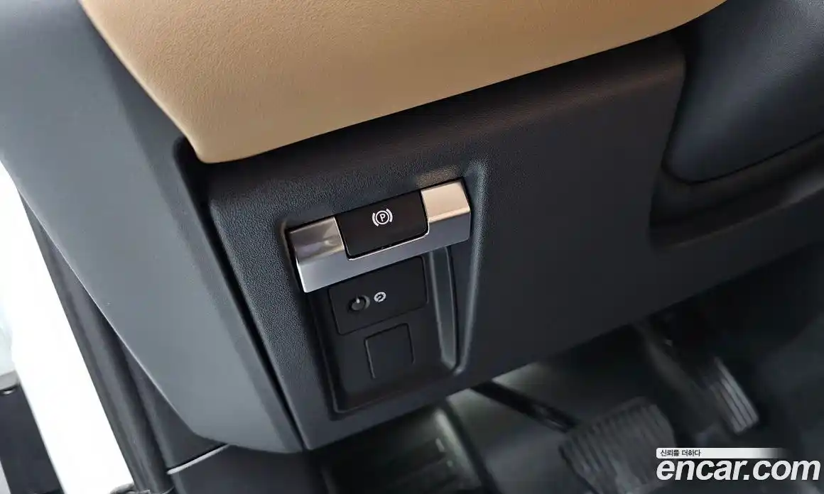 Land Rover Defender 2025 2.0 Автомат в Москве № 198033, фото 18