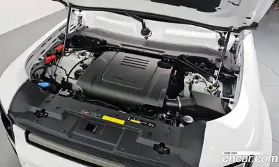 Land Rover Defender 2025 2.0 Автомат в Москве № 198033, миниатюра 10