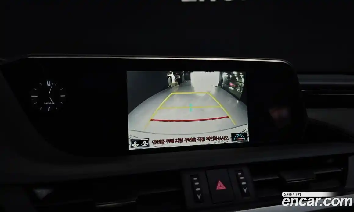 Lexus ES 2019 2.5 Автомат в Москве № 198797, фото 4