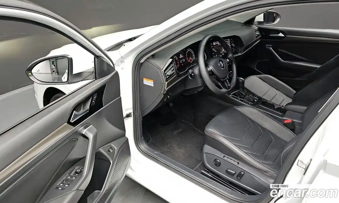 Volkswagen Jetta 2020 1.4 Автомат в Москве № 198946, фото 17