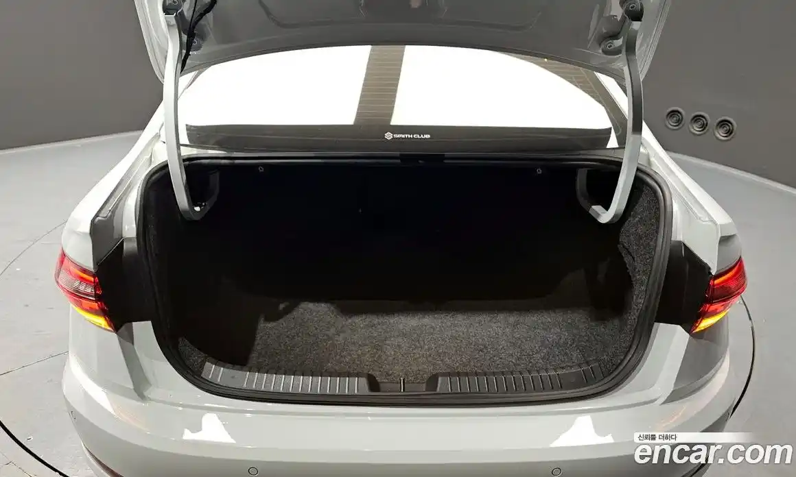 Volkswagen Jetta 2020 1.4 Автомат в Москве № 198946, фото 5