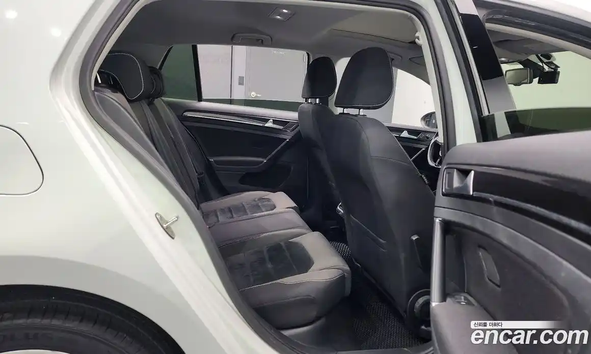 Volkswagen Golf 2014 2.0 Автомат в Москве № 199138, фото 14