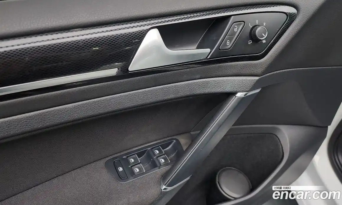 Volkswagen Golf 2014 2.0 Автомат в Москве № 199138, фото 15