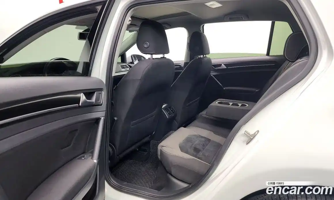 Volkswagen Golf 2014 2.0 Автомат в Москве № 199138, фото 19