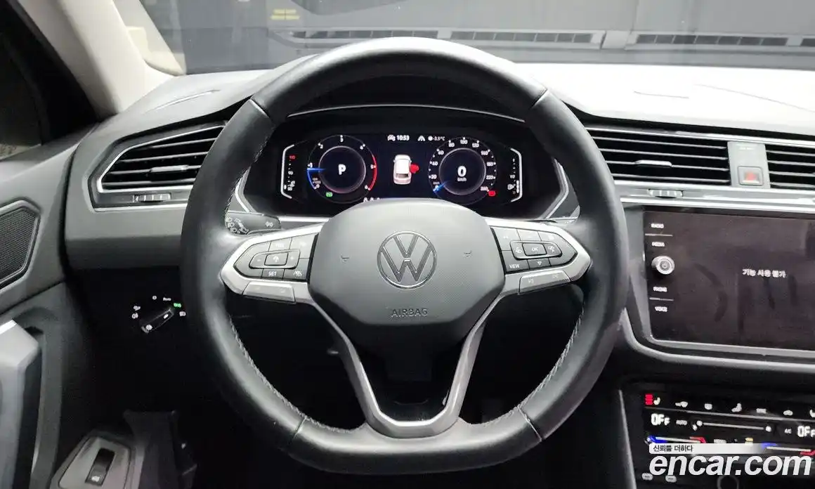 Volkswagen Tiguan 2021 2.0 Автомат в Москве № 199213, фото 14