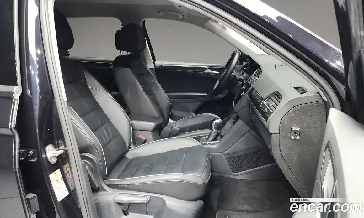 Volkswagen Tiguan 2021 2.0 Автомат в Москве № 199213, фото 16