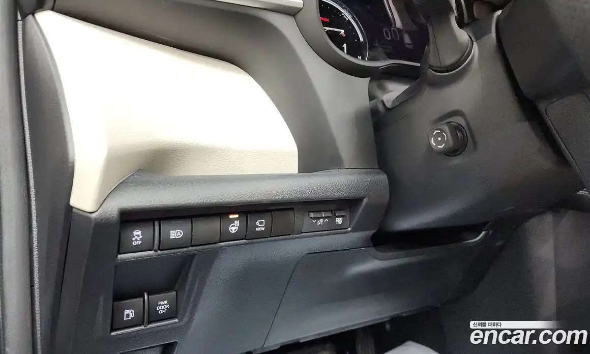 Toyota Sienna 2023 2.5 Автомат в Москве № 199598, фото 18