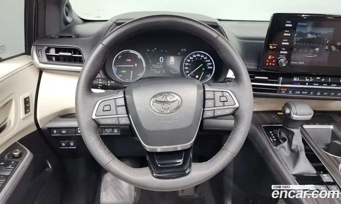 Toyota Sienna 2023 2.5 Автомат в Москве № 199598, фото 3