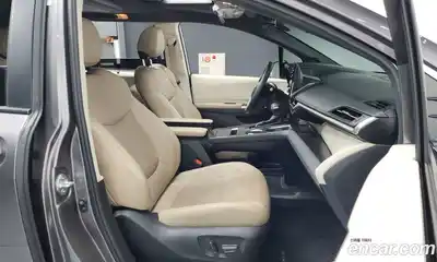 Toyota Sienna 2023 2.5 Автомат в Москве № 199598, миниатюра 8