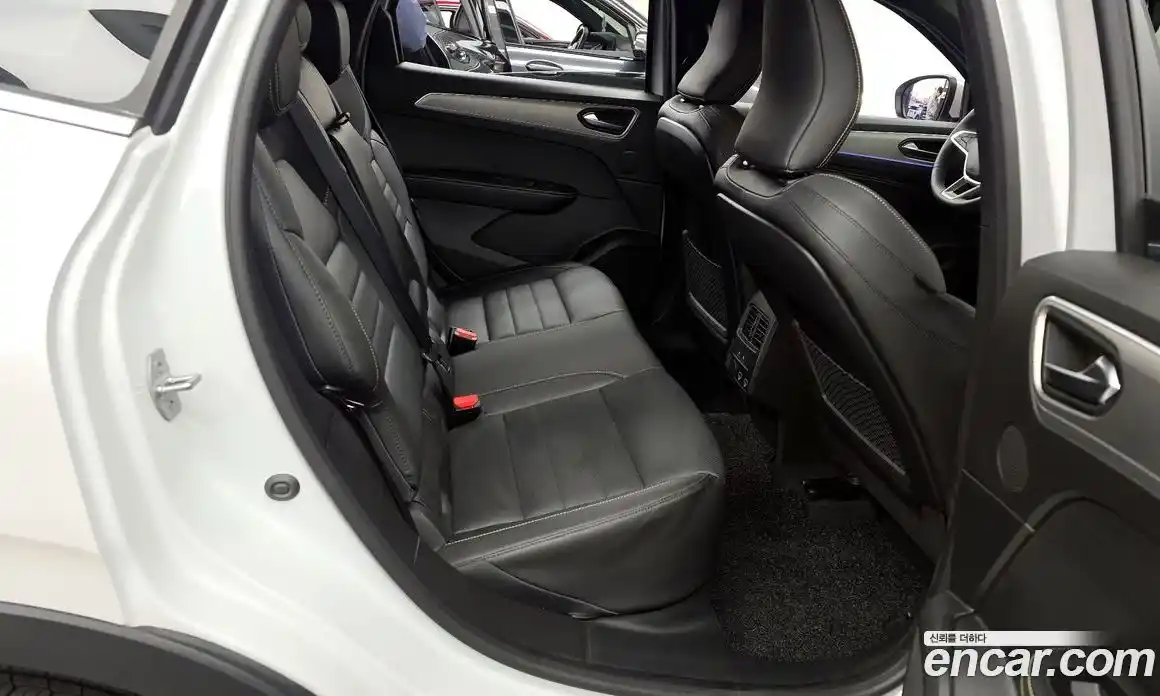 Renault XM3 2024 1.6 Автомат в Москве № 204548, фото 14