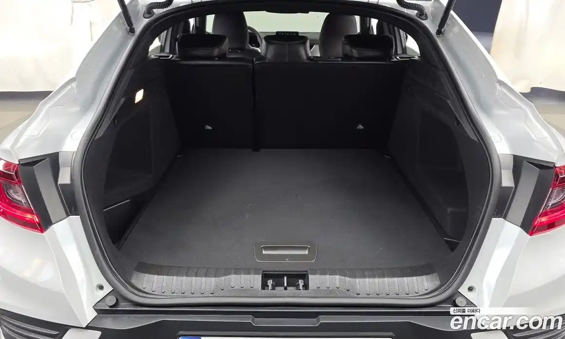 Renault XM3 2024 1.6 Автомат в Москве № 204548, фото 4