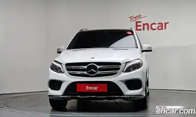 Mercedes-Benz GLE-Class 2018 3.0 Автомат в Москве № 206698, миниатюра 3