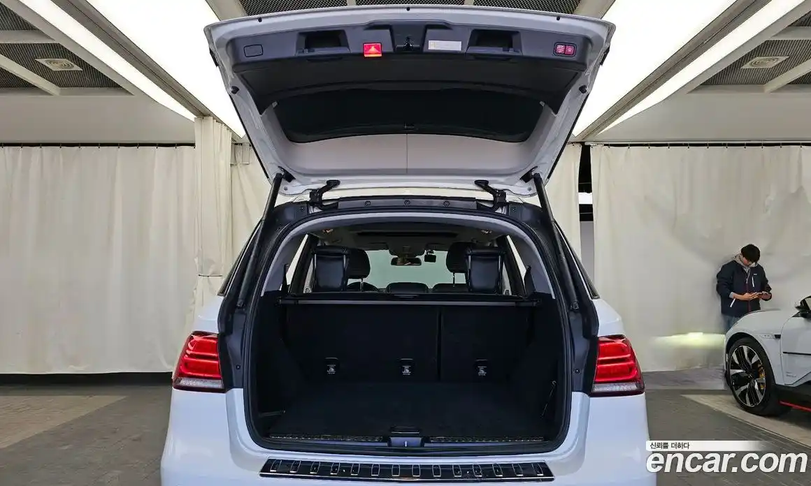 Mercedes-Benz GLE-Class 2018 3.0 Автомат в Москве № 206698, фото 8