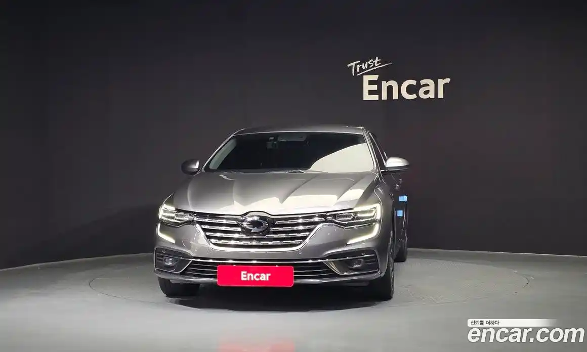 Renault SM6 2021 1.8 Автомат в Москве № 207056, фото 18