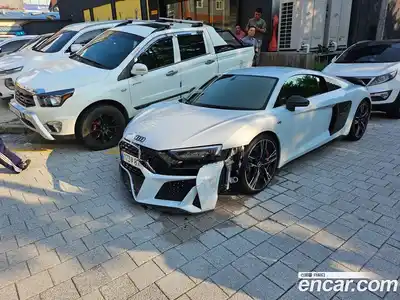Audi R8 2021 5.2 Автомат в Москве № 209156, миниатюра 4