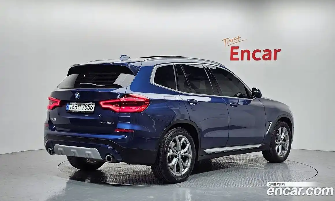 BMW X3 2021 2.0 Автомат в Москве № 210282, фото 1