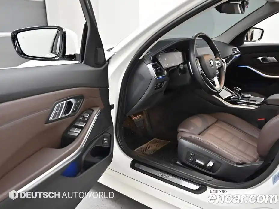 BMW 3-Series 2022 2.0 Автомат в Москве № 210972, фото 11