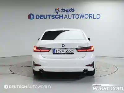 BMW 3-Series 2022 2.0 Автомат в Москве № 210972, миниатюра 4