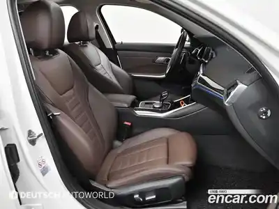 BMW 3-Series 2022 2.0 Автомат в Москве № 210972, миниатюра 10