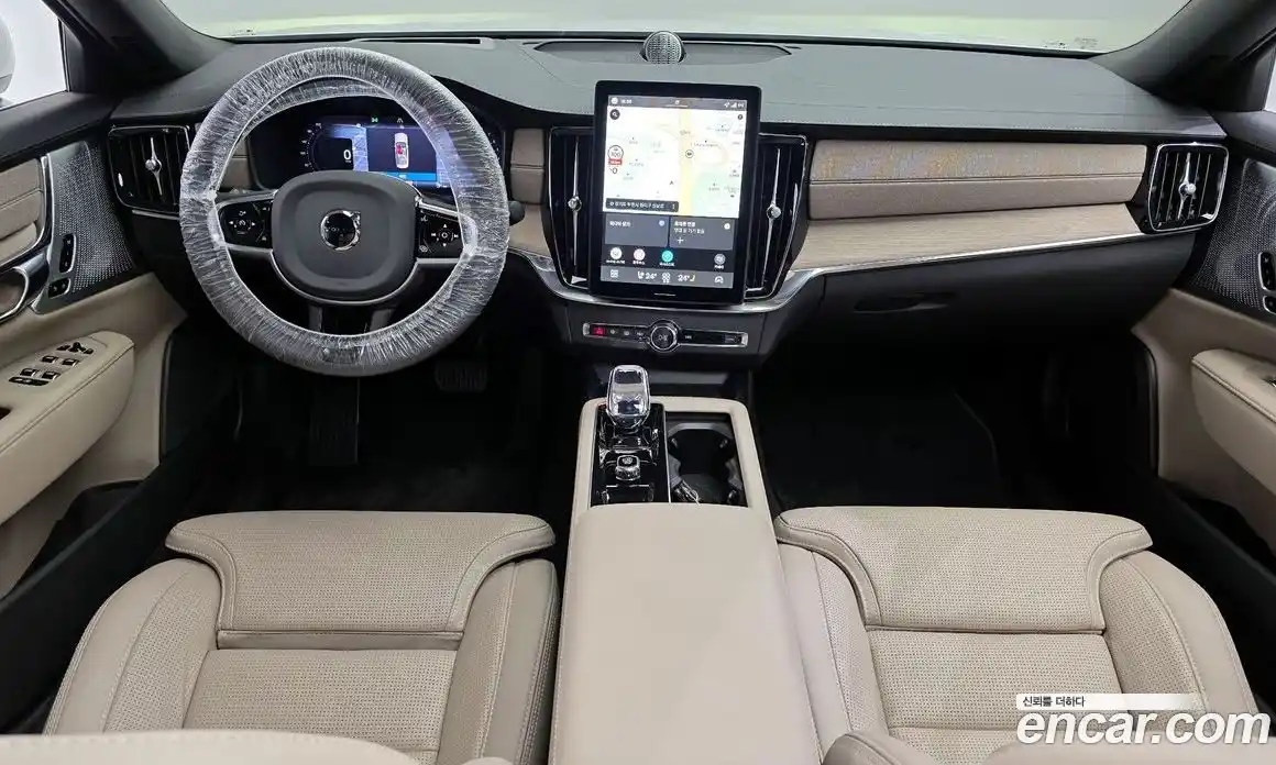 Volvo S90 2026 2.0 Автомат в Москве № 212752, фото 1